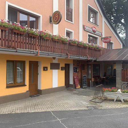 Maly Byt 1+1 Karlsbad Buitenkant foto
